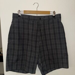 Men's Classic Black Plaid Shorts